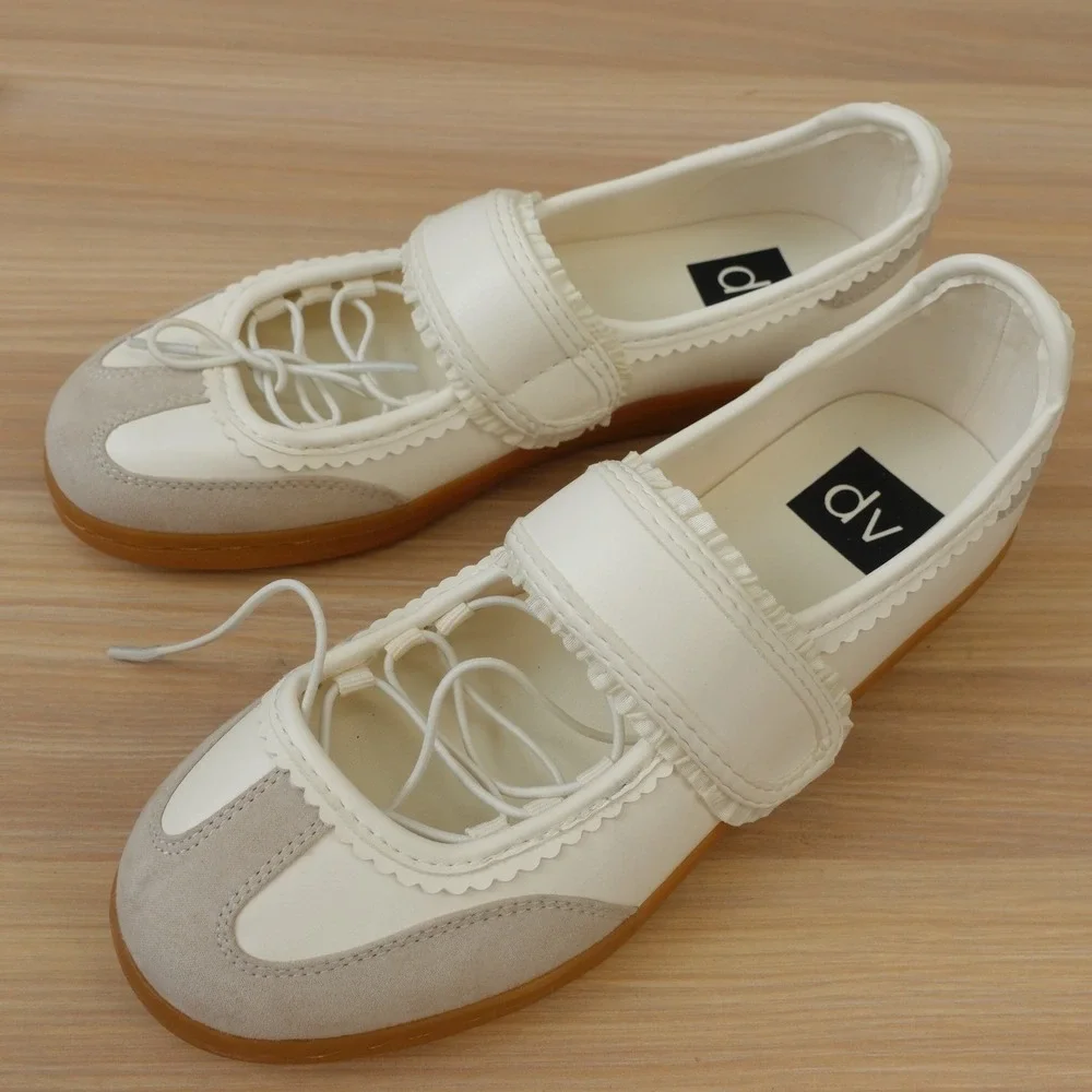 Mary Jane Sneakers Balletcore Shoes Women 6 White Lace Up Coquette DV Dolce Vita